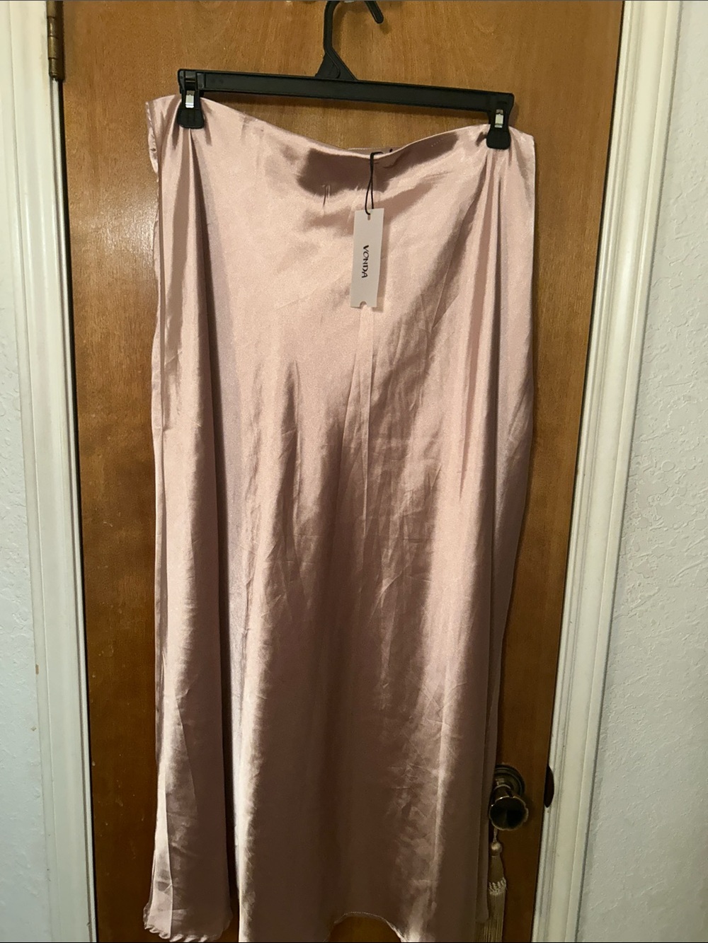 Satin Maxi Skirt — Light Blush Pink. NWT. 4X